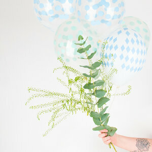 printed confetti balloons - light blue